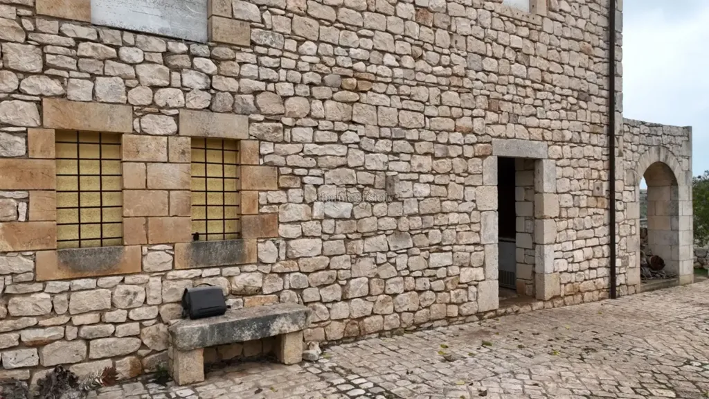 Exterior - Historic Stone Villa with Garden in Modica
