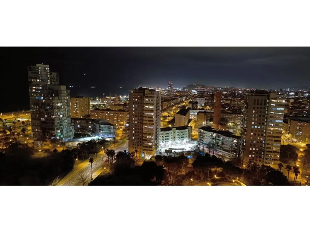 Vue aérienne - Luxury Apartment with Panoramic Views in Barcelona