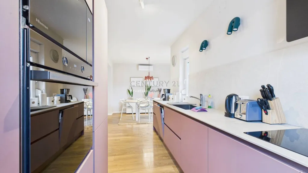 Köök - Apartment with Pool in Vabriga