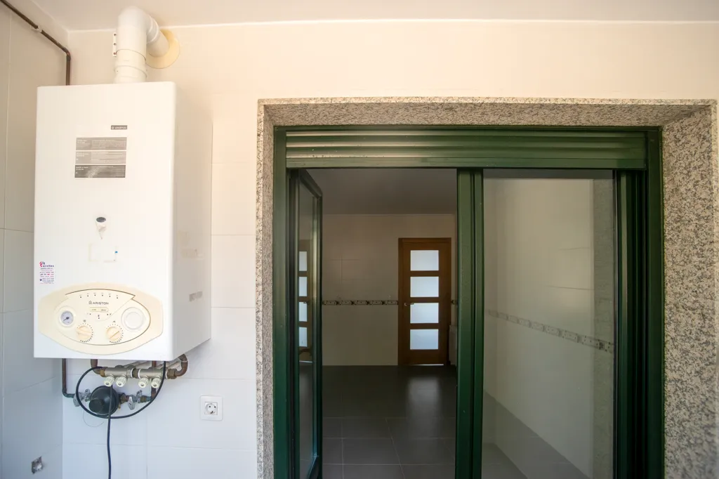 Entrée - New Build Flat with Garage in Sarria, Lugo