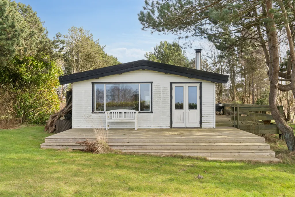 Välivaade - Charming Holiday Home with Sejerø View in Fårevejle
