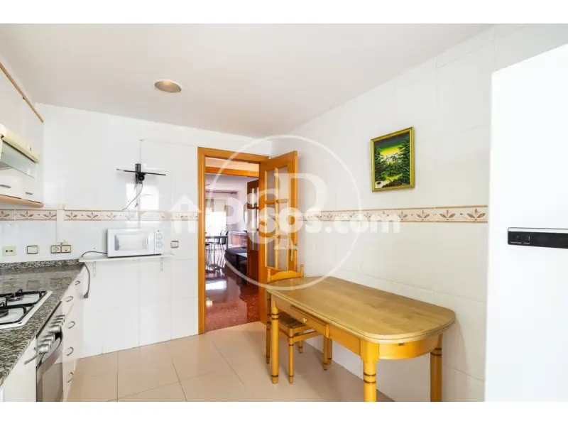 Cucina - Apartment with Balcony in Valencia Centre