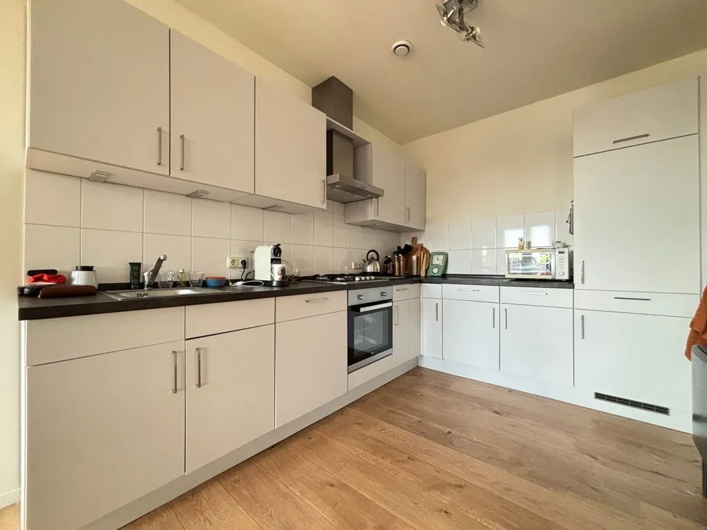Cuisine - Apartment with Balcony in Barestraat, Groningen