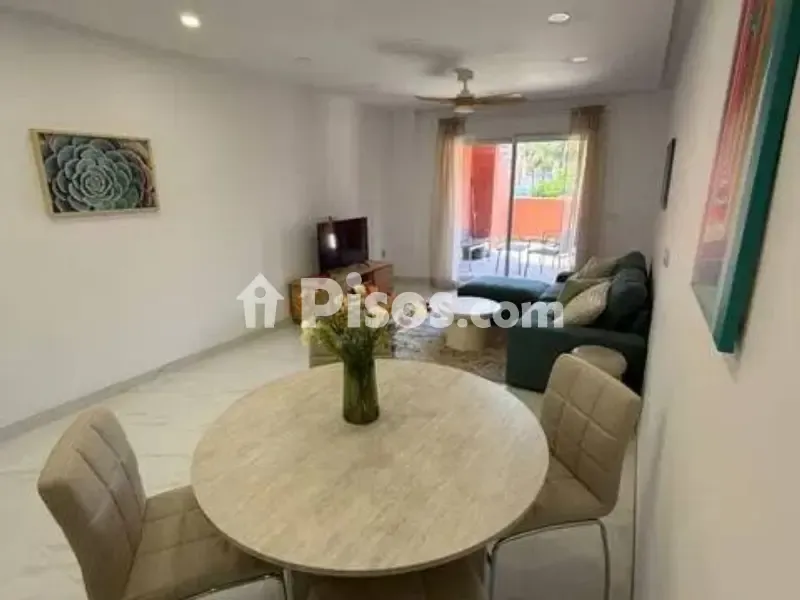 Elutuba - Bright Apartment with Pool in Cortijo Torrequebrada