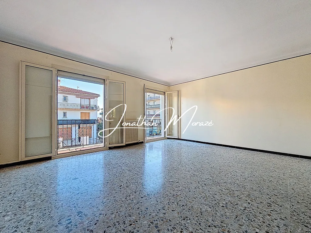 Séjour - Maison avec Jardin et Garage à Perpignan