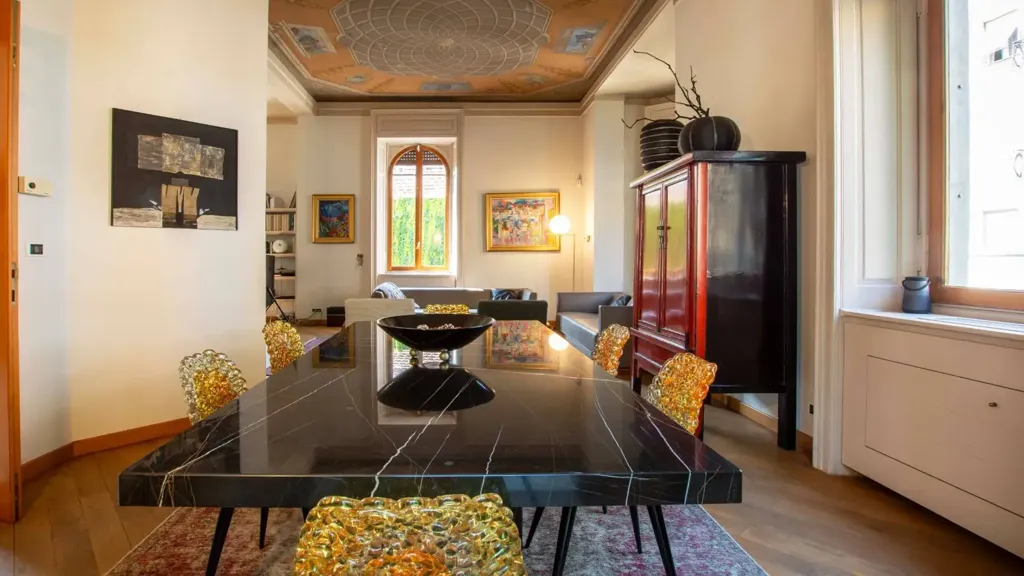 Dining Room - 1920s Villa with Garden in Vigevano Centre