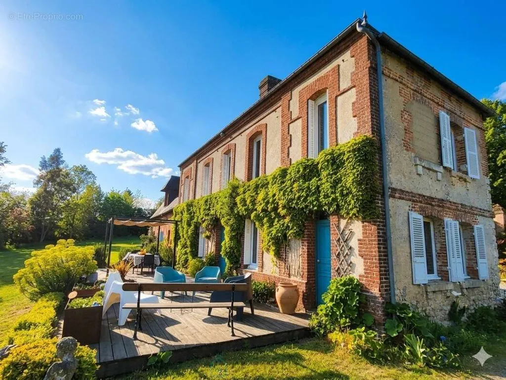 Terrasse - Maison avec Jardin Clos à 6 km de Lisieux