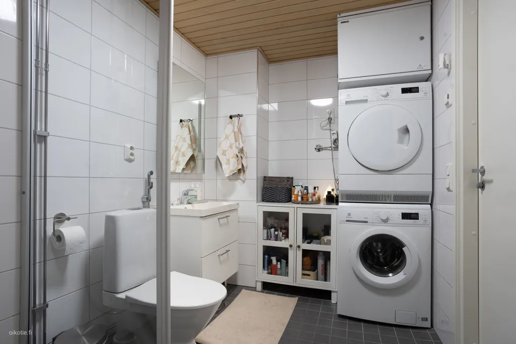 Buanderie - Scandinavian-Style City Flat with Balcony in Vaasa