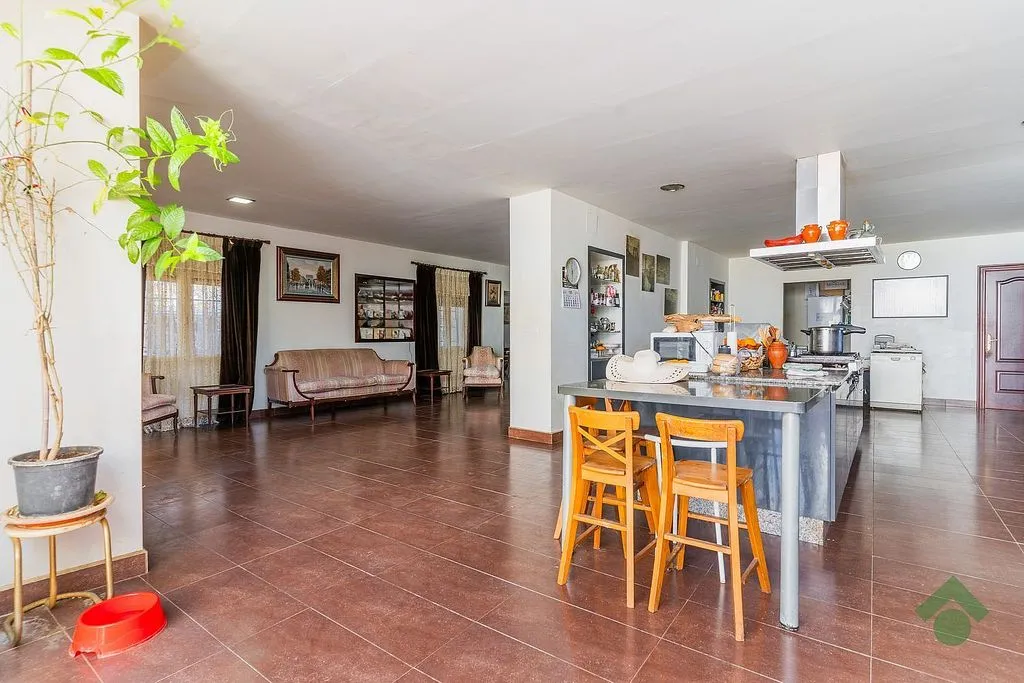 Söögituba - Rustic House with Pool in Las Canteras