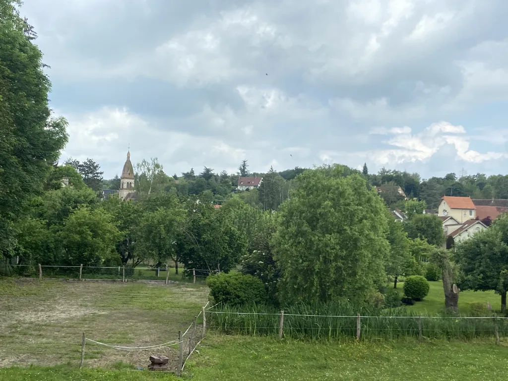 Charming House with Terrace near Yvelines