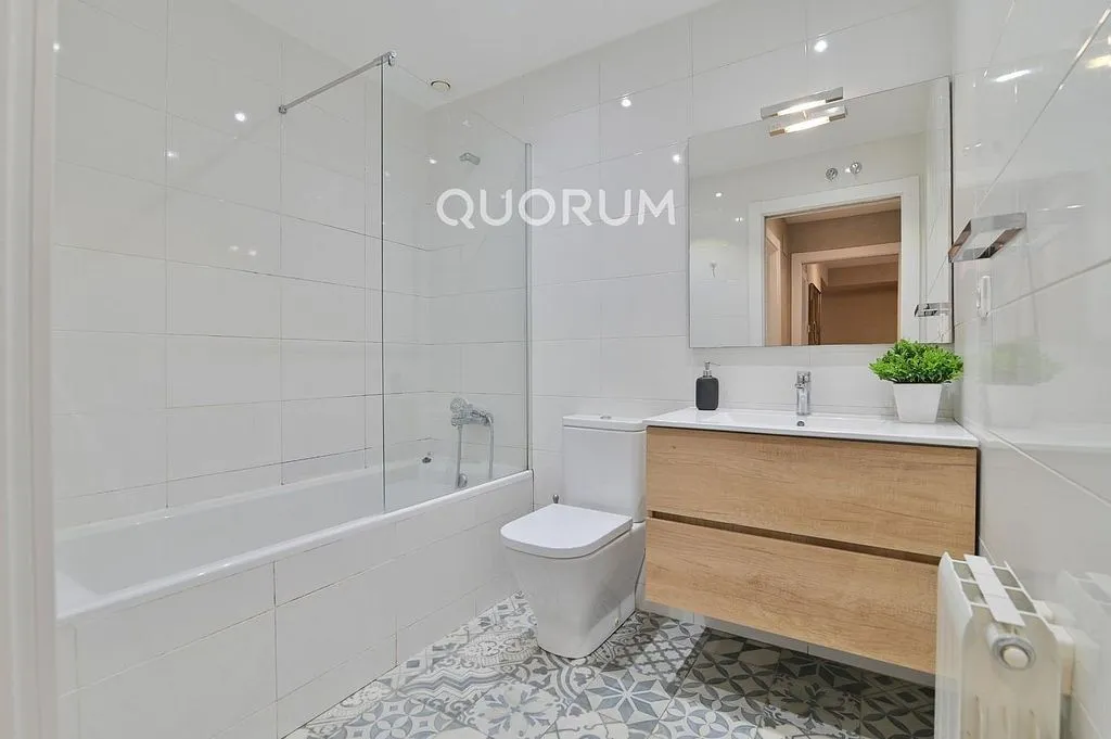 Salles de bain - Completely Renovated Flat in Abando