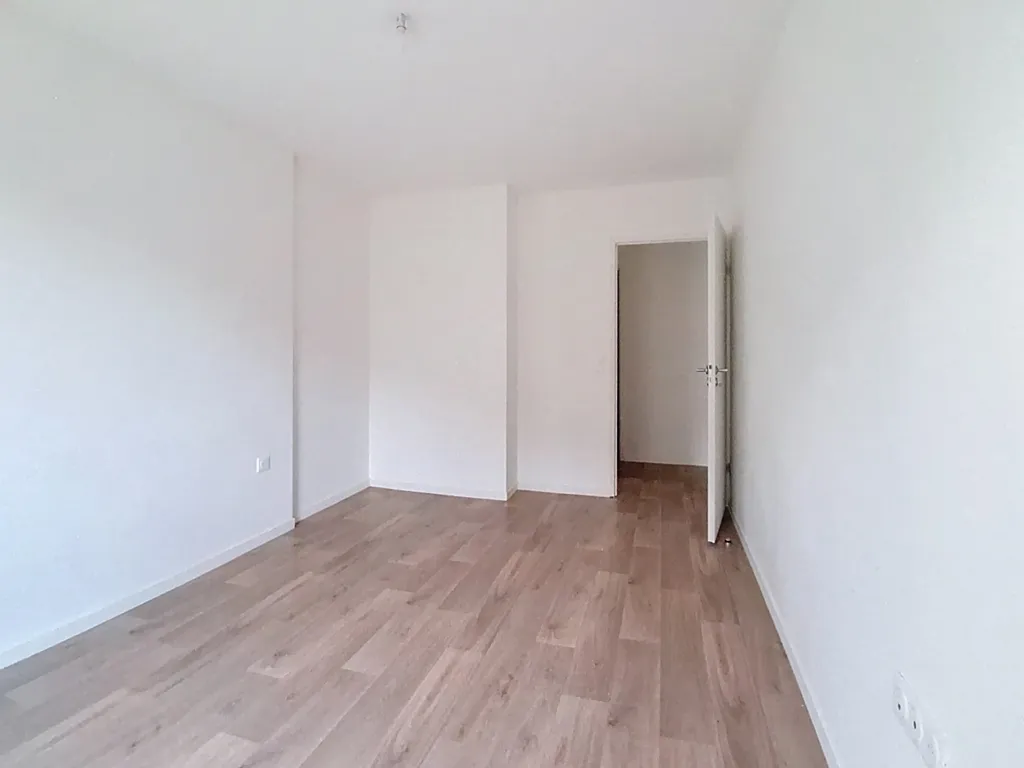 other_room