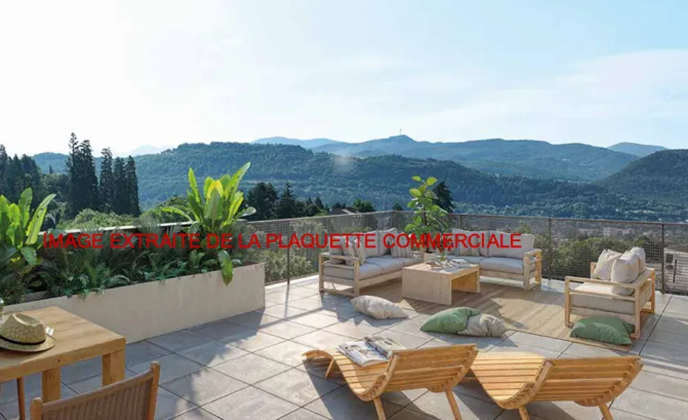 Terrasse - Appartement 4 Pièces avec Balcon à Gap