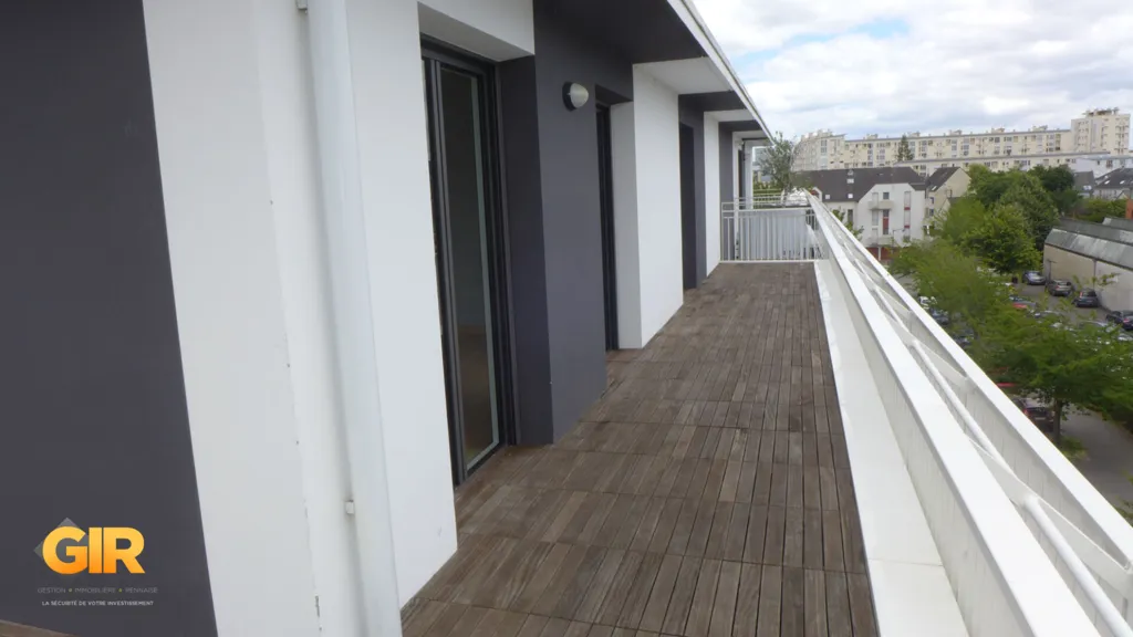 Balcon - Appartement 4 Pièces avec Terrasse à Rennes