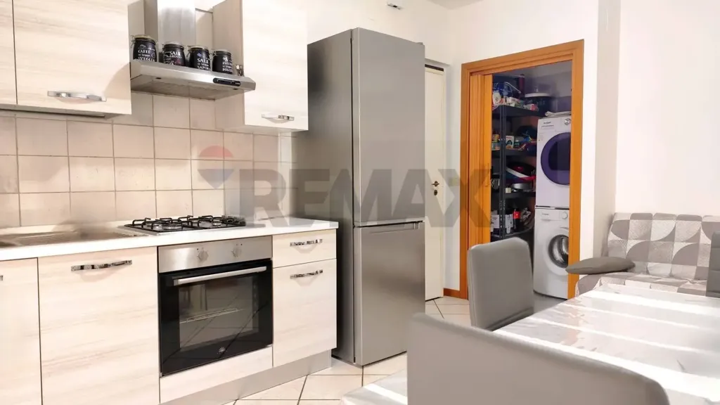 Cuisine - Modern Triplex with Terrace in Loreto Aprutino