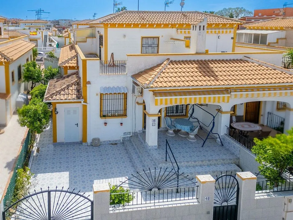 Extérieur - Semi-Detached House with Pool in Torrevieja