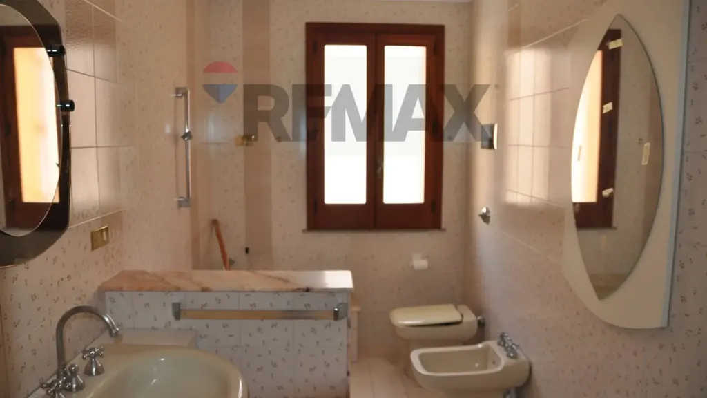 Salles de bain - Apartment with Balcony in Ragusa Historic Centre
