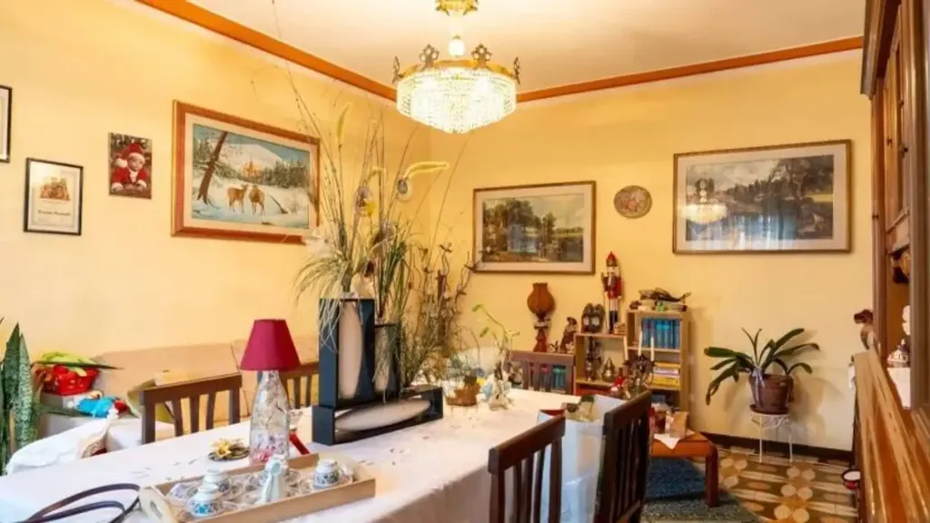 Salle à manger - Bifamiliar Villa with Garden in Massa Finalese