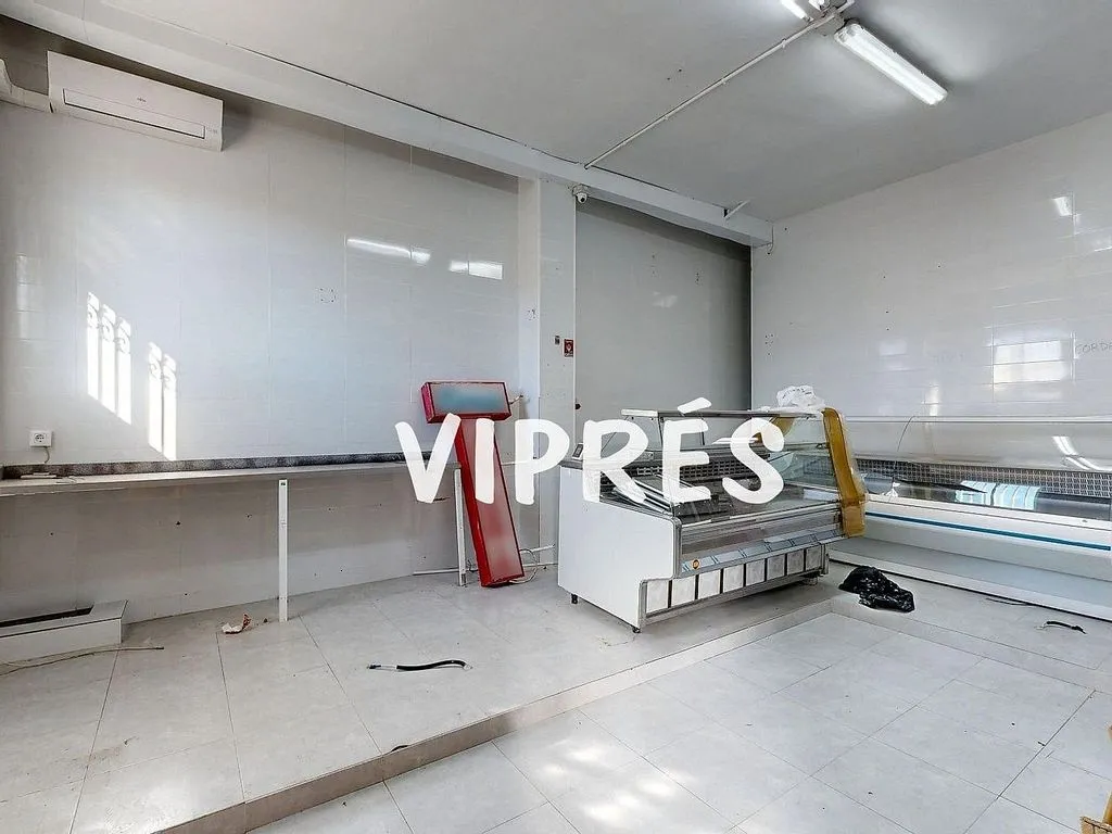 Rooms - Two-Storey House with Terrace in San Luis