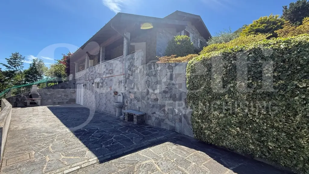 Esterno - Panoramic Villa with Garden in Asso (CO)