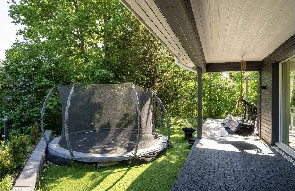 Jardin - House with Jacuzzi in Vantaa