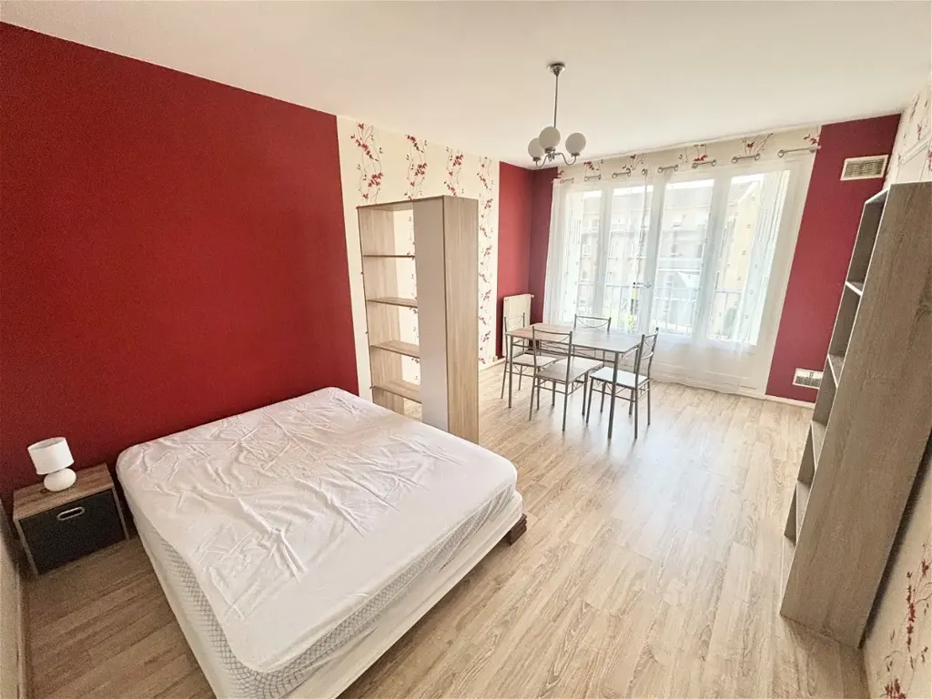 Magamistoad - Studio with Balcony in Limoges Puy Las Rodas