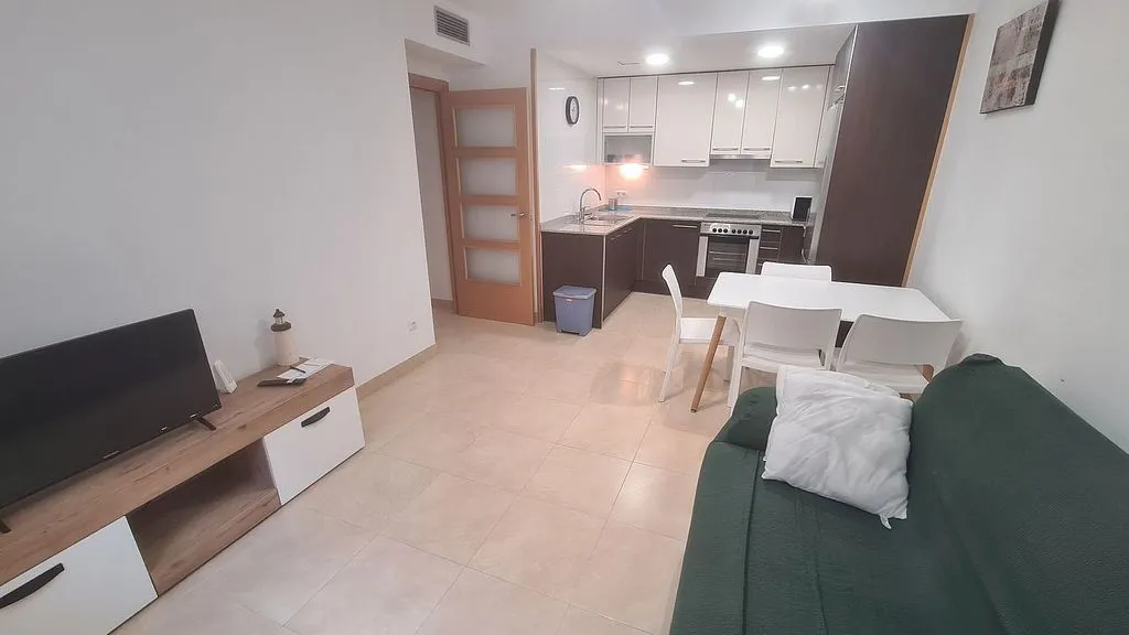 Elutuba - T2 Apartment with Garage in Doctor Dachs