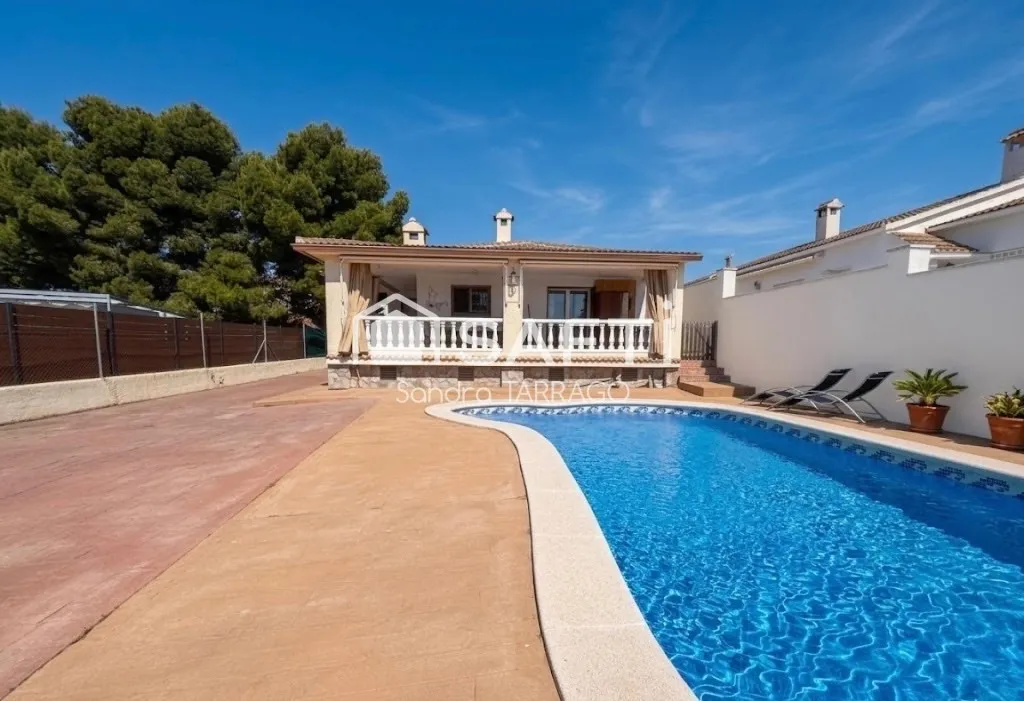 Bassein - Family House with Pool in Cunit