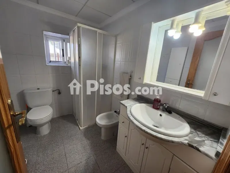 Bathrooms - Rustic Finca with Pool in Villena
