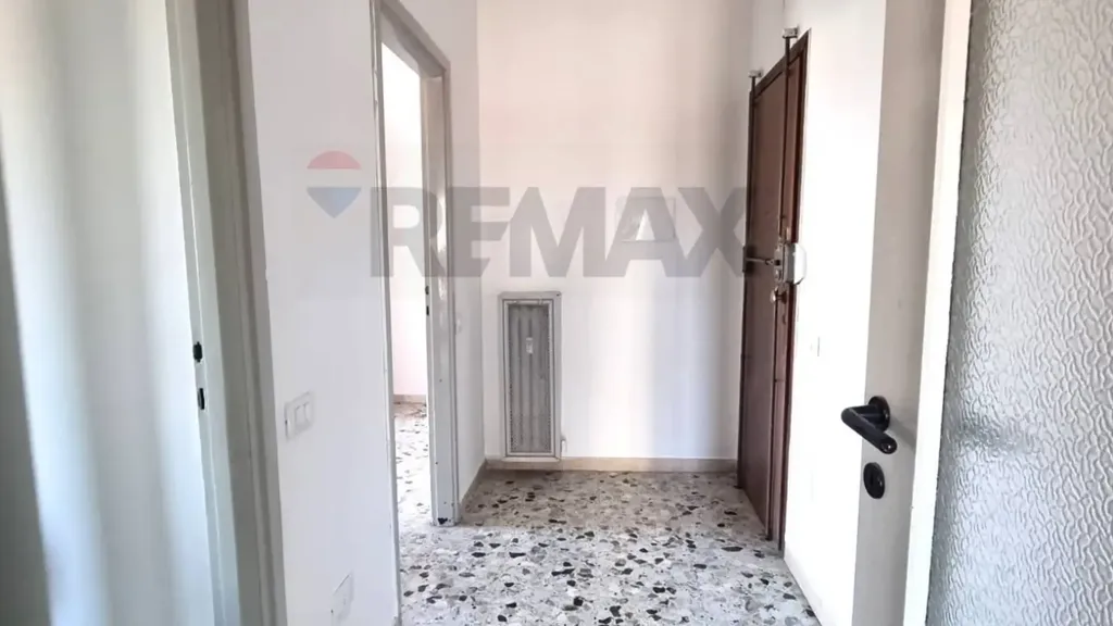 hallway_entrance