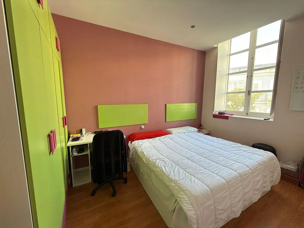 Chambres - Reformed Apartment with Balcony in Cádiz