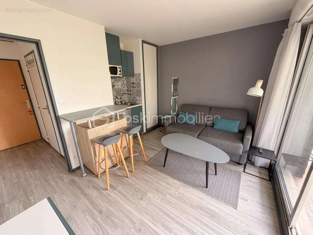 Elutuba - Studio with West Balcony in Vannes