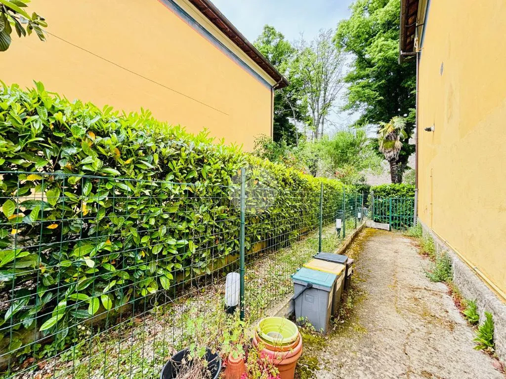 Jardin - Rear-Facing Apartment with Garden in Viterbo
