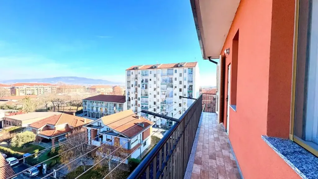 Rõdu - Apartment with Balcony and Terrace in La Loggia