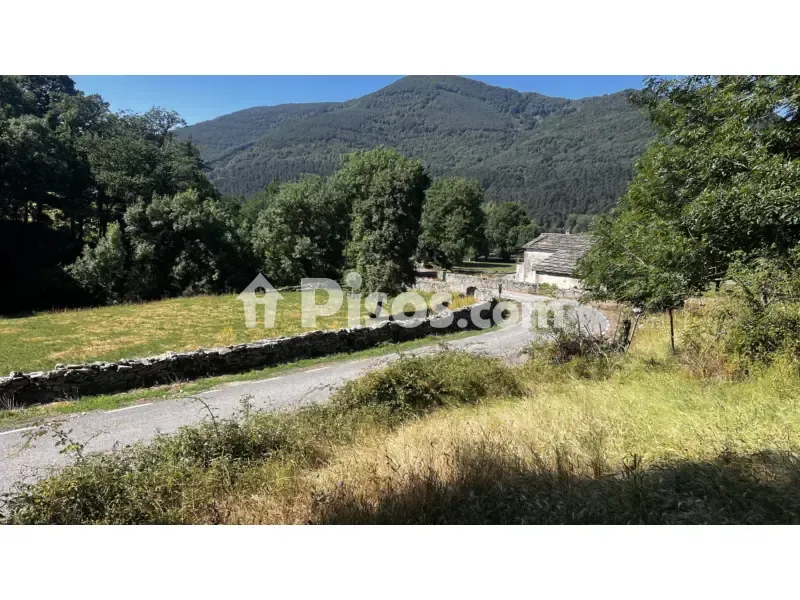 Giardino - Traditional Cabin with Mountain Views in La Sia