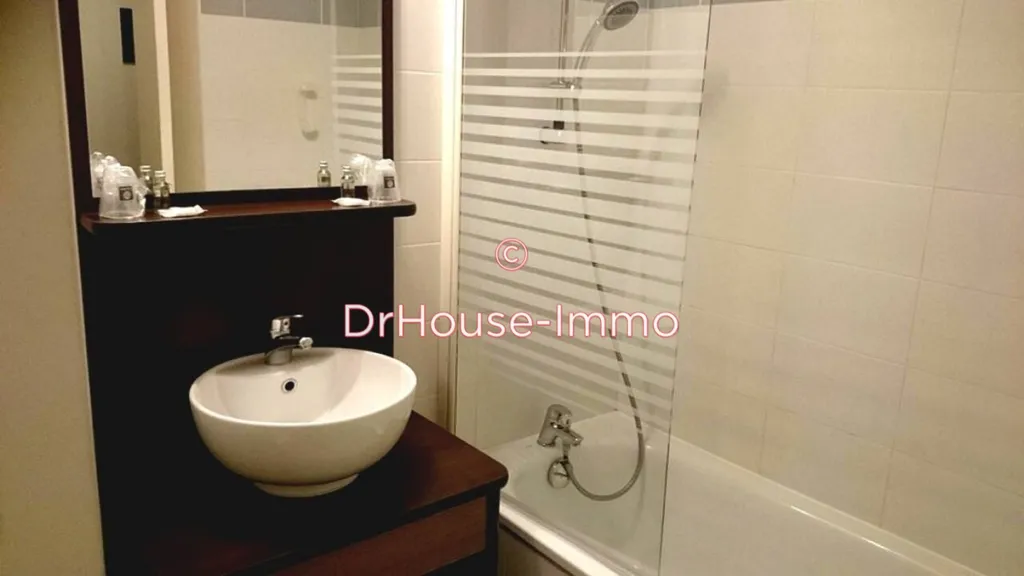 Vannitoad - Studio with Parking in Le Port-Marly