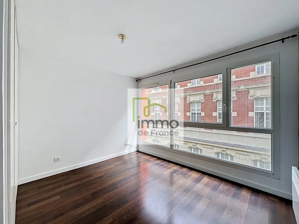 Toad - Modern Flat with Balcony in Lille