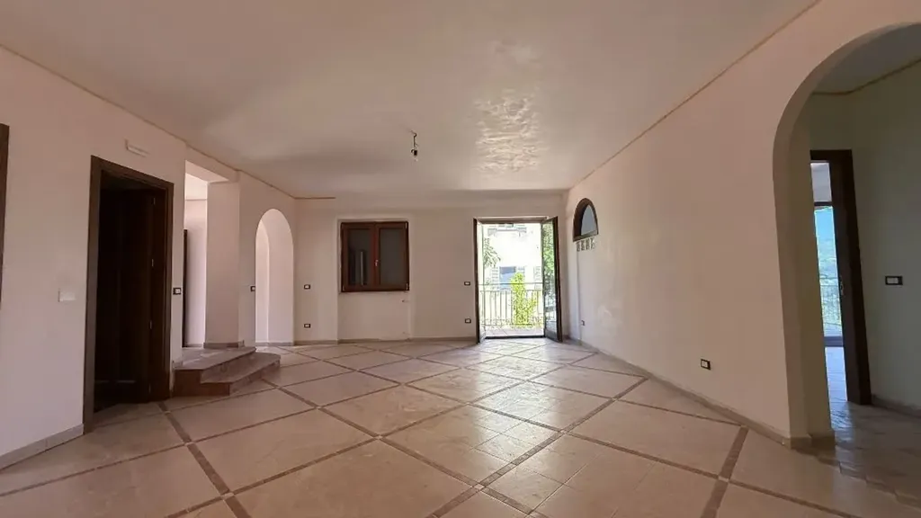 Séjour - Bifamiliar Villa with Garden in Laurignano