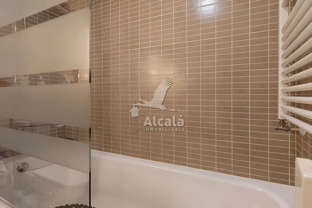Vannitoad - Apartment with Pool in El Olivar, Alcalá de Henares