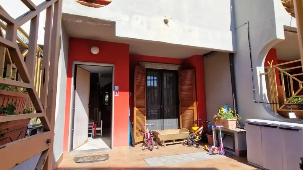 Balcon - Villa with Garden in Ciampino