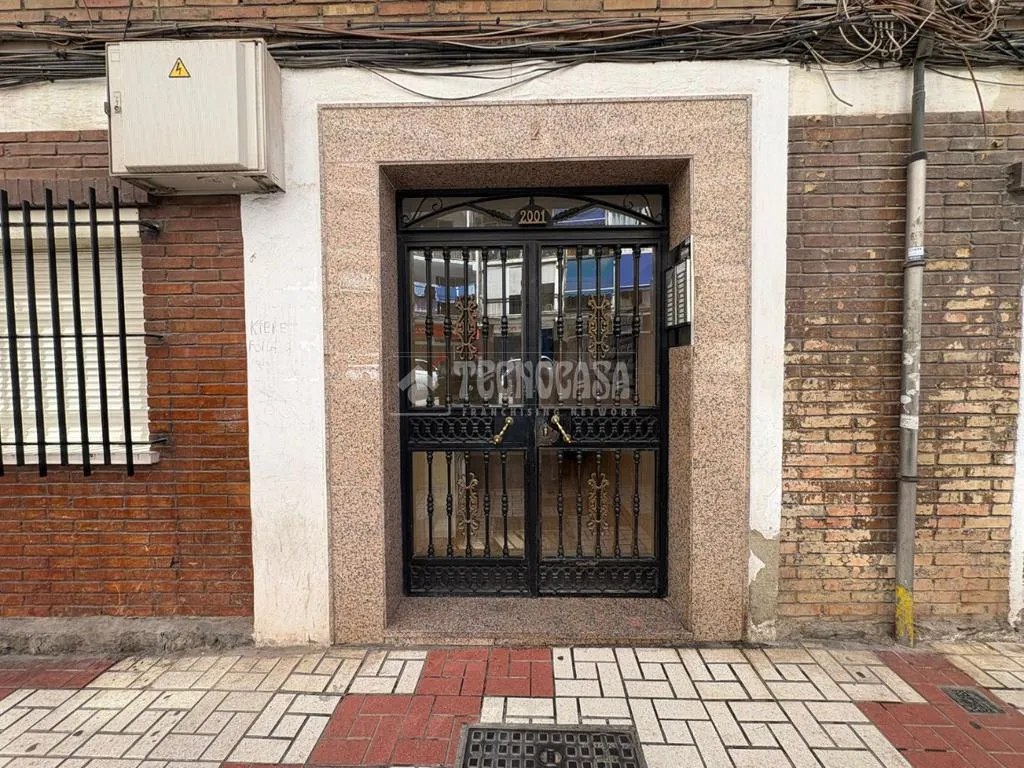 Välivaade - Reformed Flat with Balcony in Miraflores, Málaga