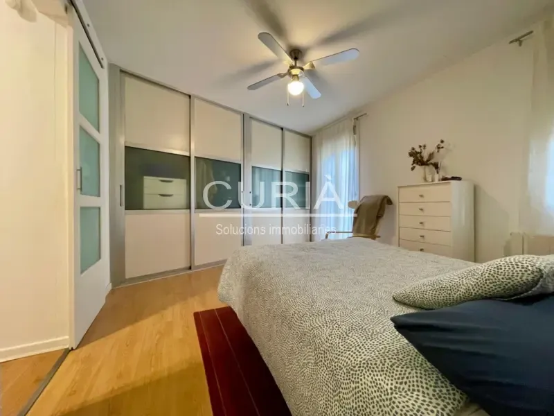 Bedrooms - Bright Apartment with Balcony in Historic Centre