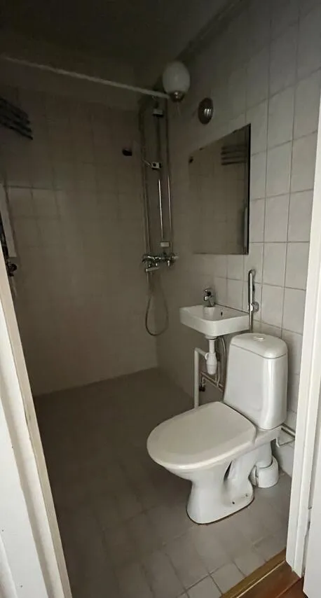 Vannitoad - Bright Studio Flat in Kajaani Centre
