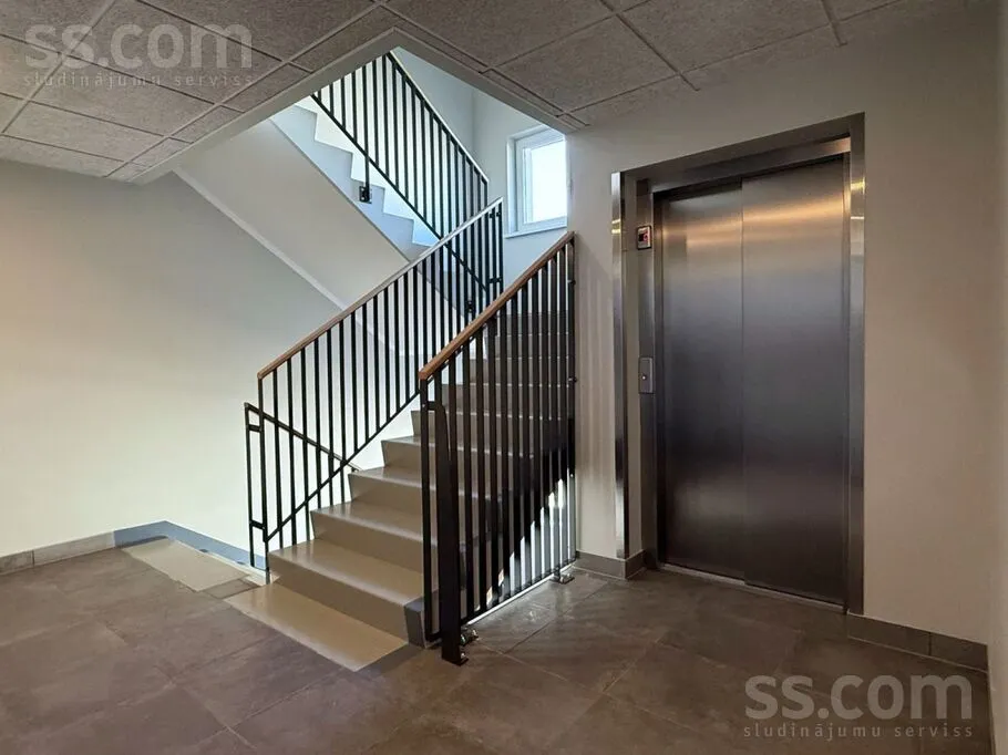 Appartement 3 pièces à Rīga