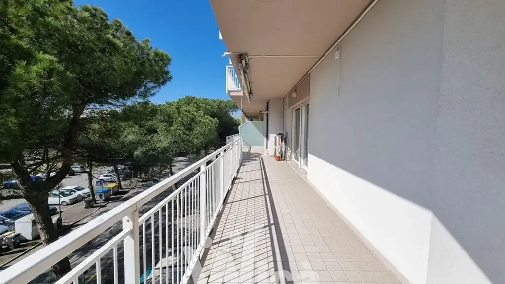 Rõdu - Quadrilocale with Balcony in Cervia Centre