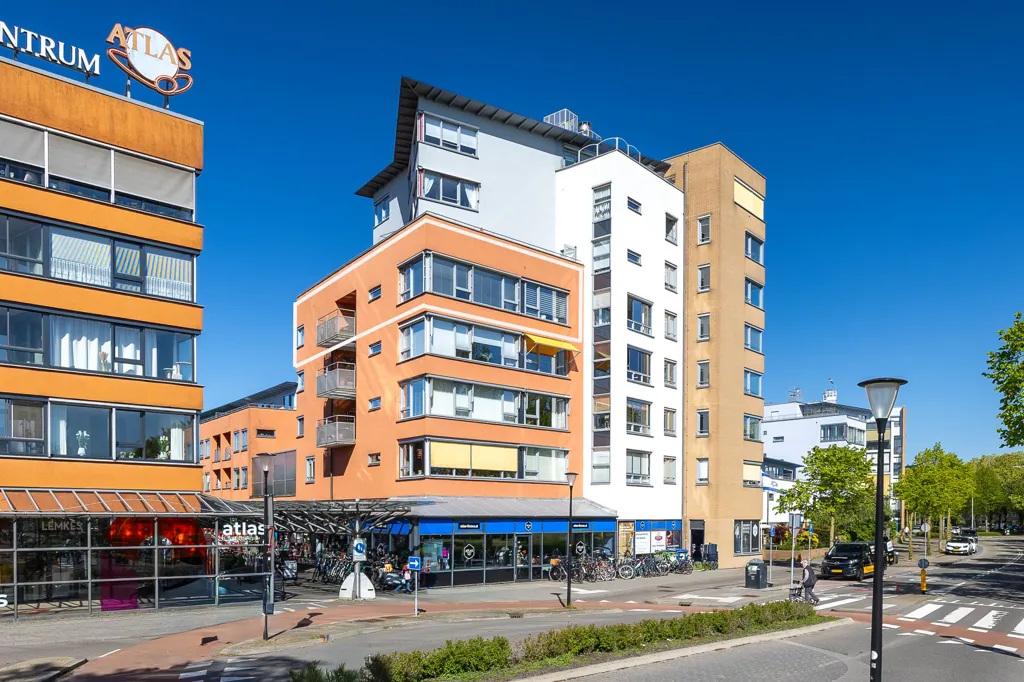 3-toaline korter asukohas Alphen aan den Rijn
