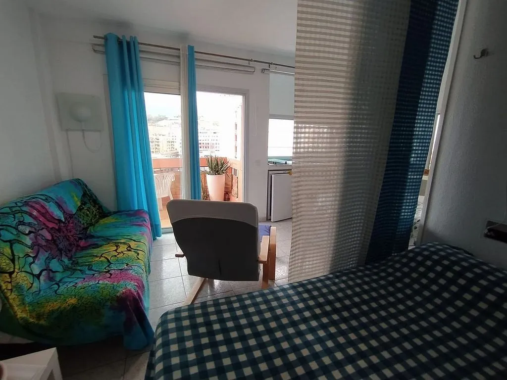 Magamistoad - Studio with Pool on Melchor Luz Avenue