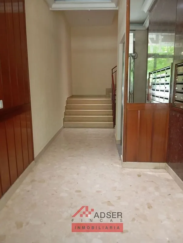 hallway_entrance