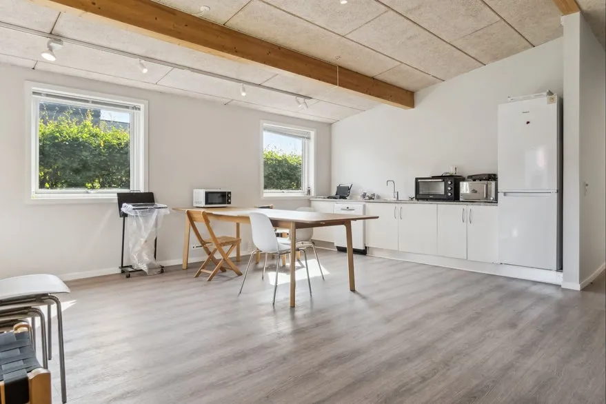 Sala da pranzo - Business Park with Strong Tenancy in Top Location