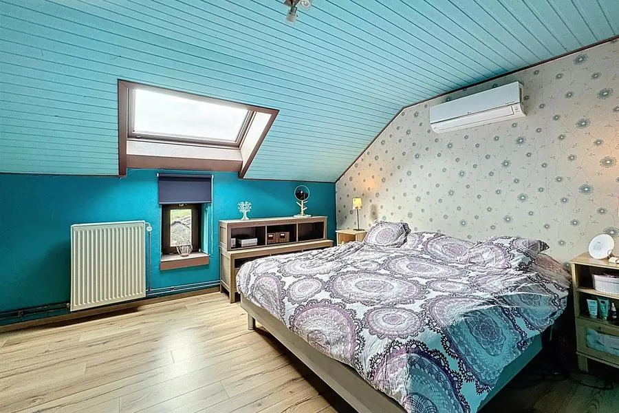 Camere da letto - Renovated Three-Façade House with Jacuzzi in Bouffioulx